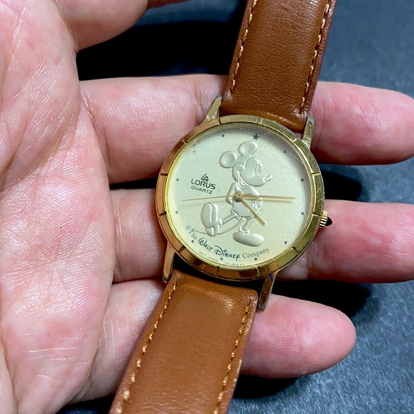 ?Collectible?Lorus Walt Disney watch main image 12